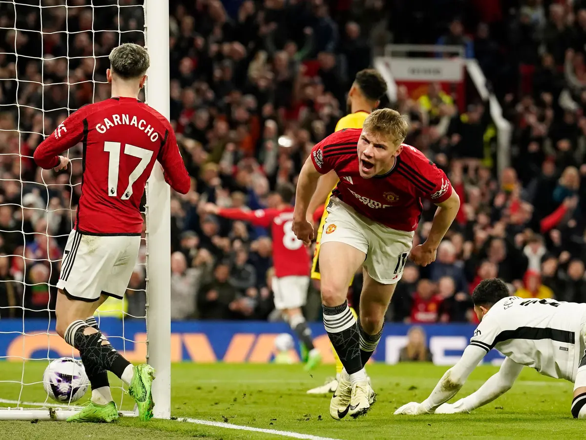 Link Live Streaming Liga Inggris Manchester United vs Burnley, Sebentar Lagi Main di Vidio - Bola Liputan6.com