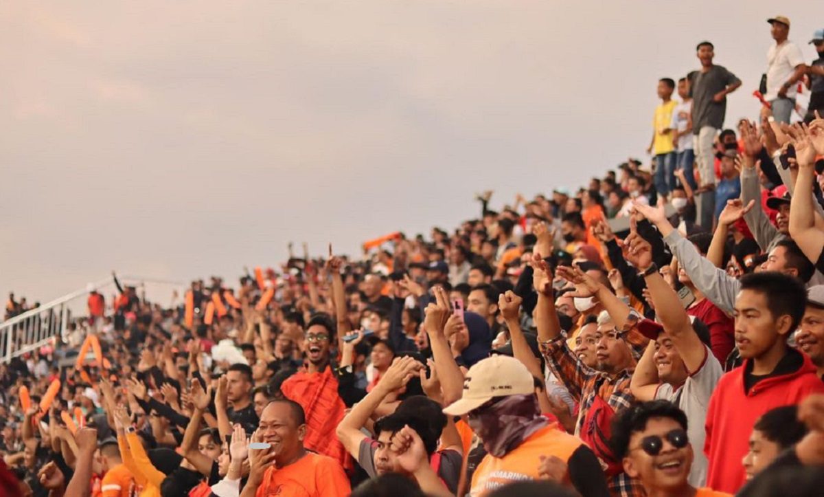 5 Keuntungan Menonton Sepak Bola di Stadion Secara Langsung | Kaltim Faktual